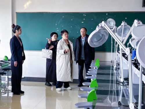 ����һ�Ѕ��^�W(xu��)У��(sh��)Ӗ(x��n)��