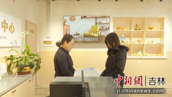 �οͷ���(w��)�������ڽӴ��ο��������hί������/���D